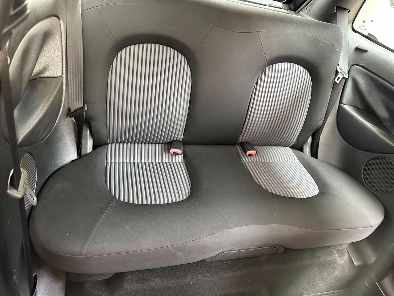 Lancia Ypsilon 1.2 Benz (Euro 4), ok neopat, uni propriet, impeccabile