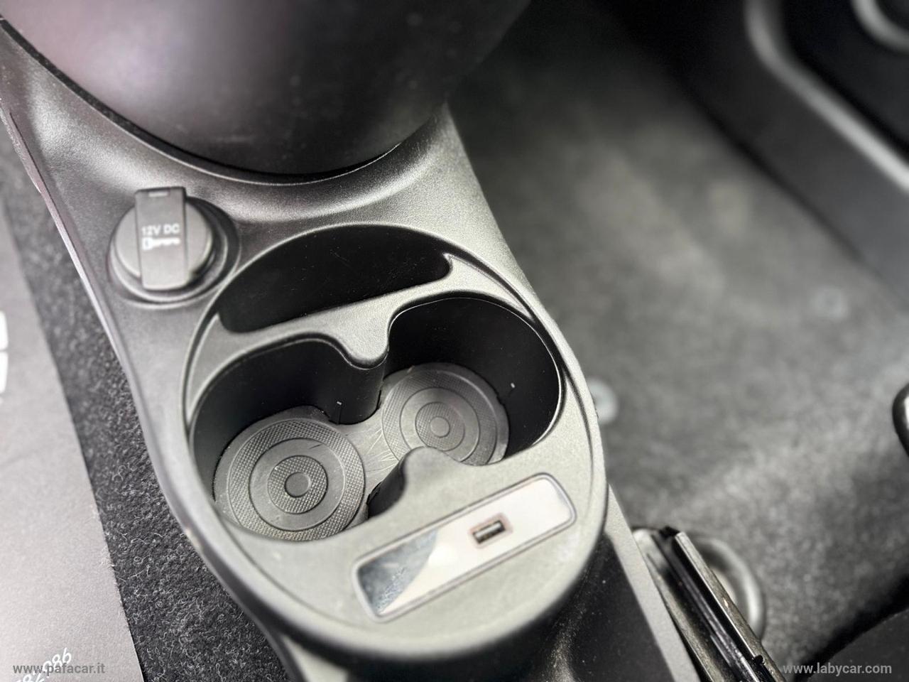 FIAT 500 C 1.0 Hybrid Cult