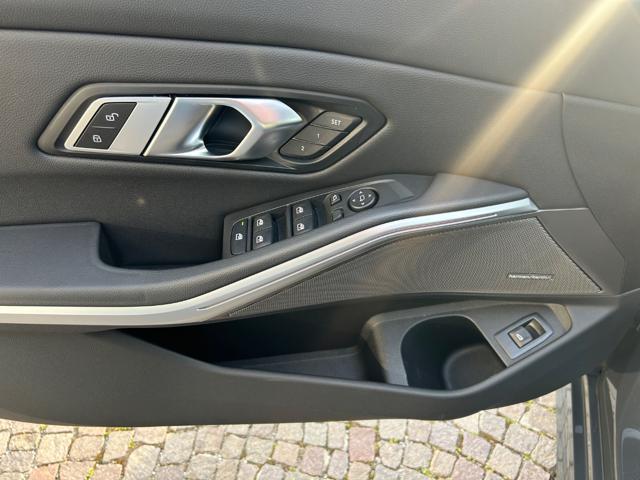 BMW 320 d 48V xDrive Touring sport