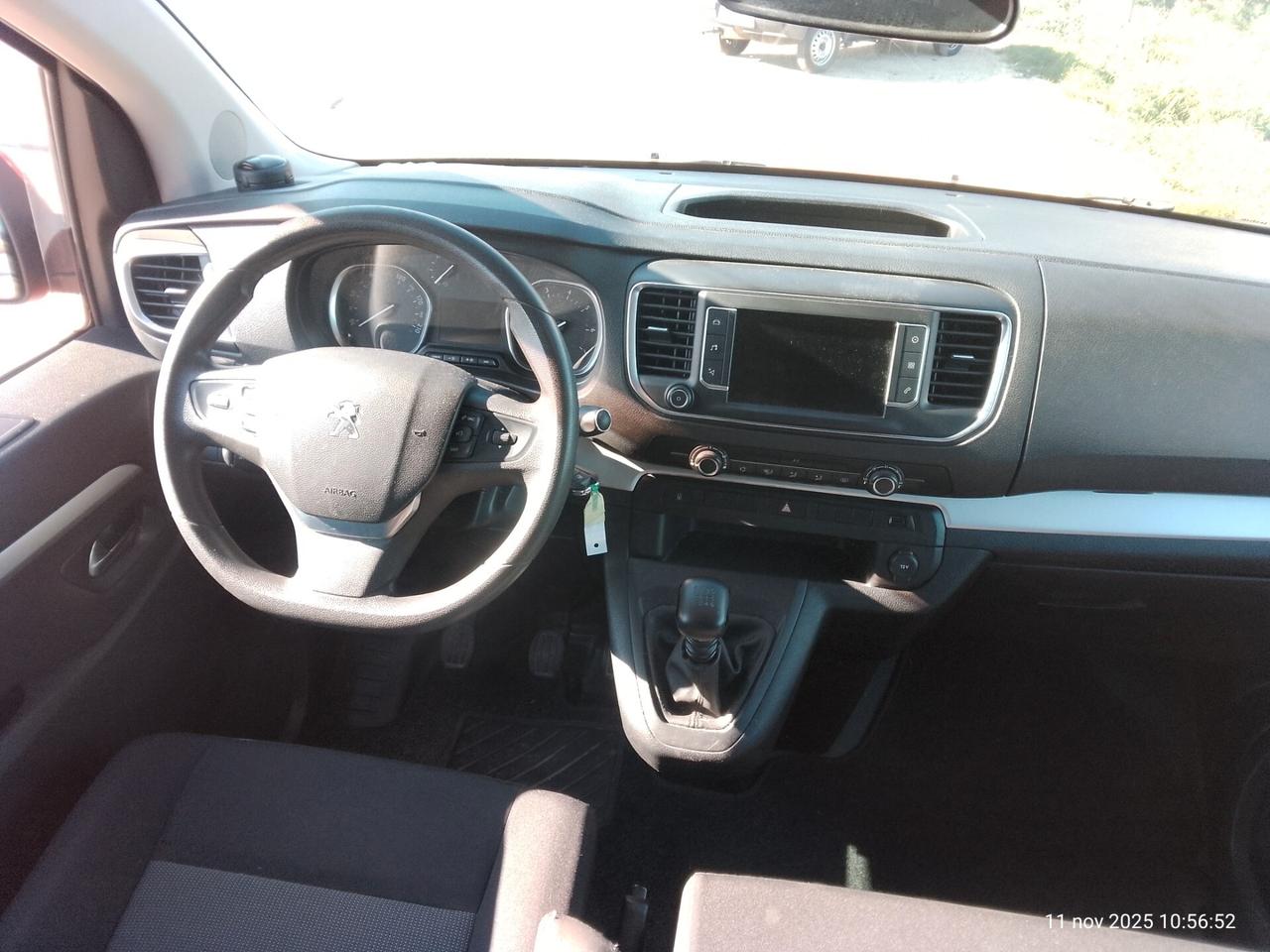 Peugeot Traveller HDi 9 POSTI