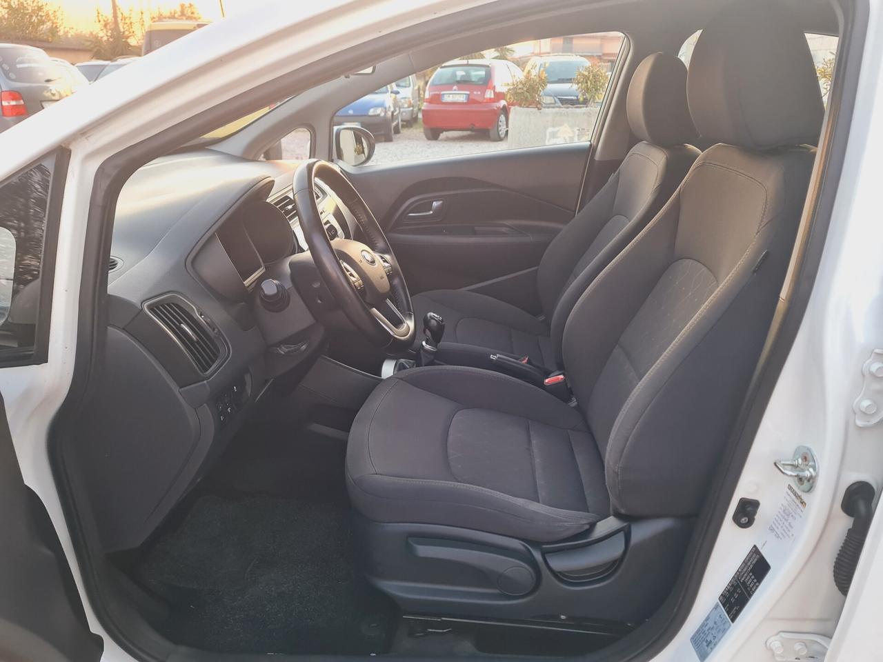 Kia Rio 1.1 CRDi 5p. Active