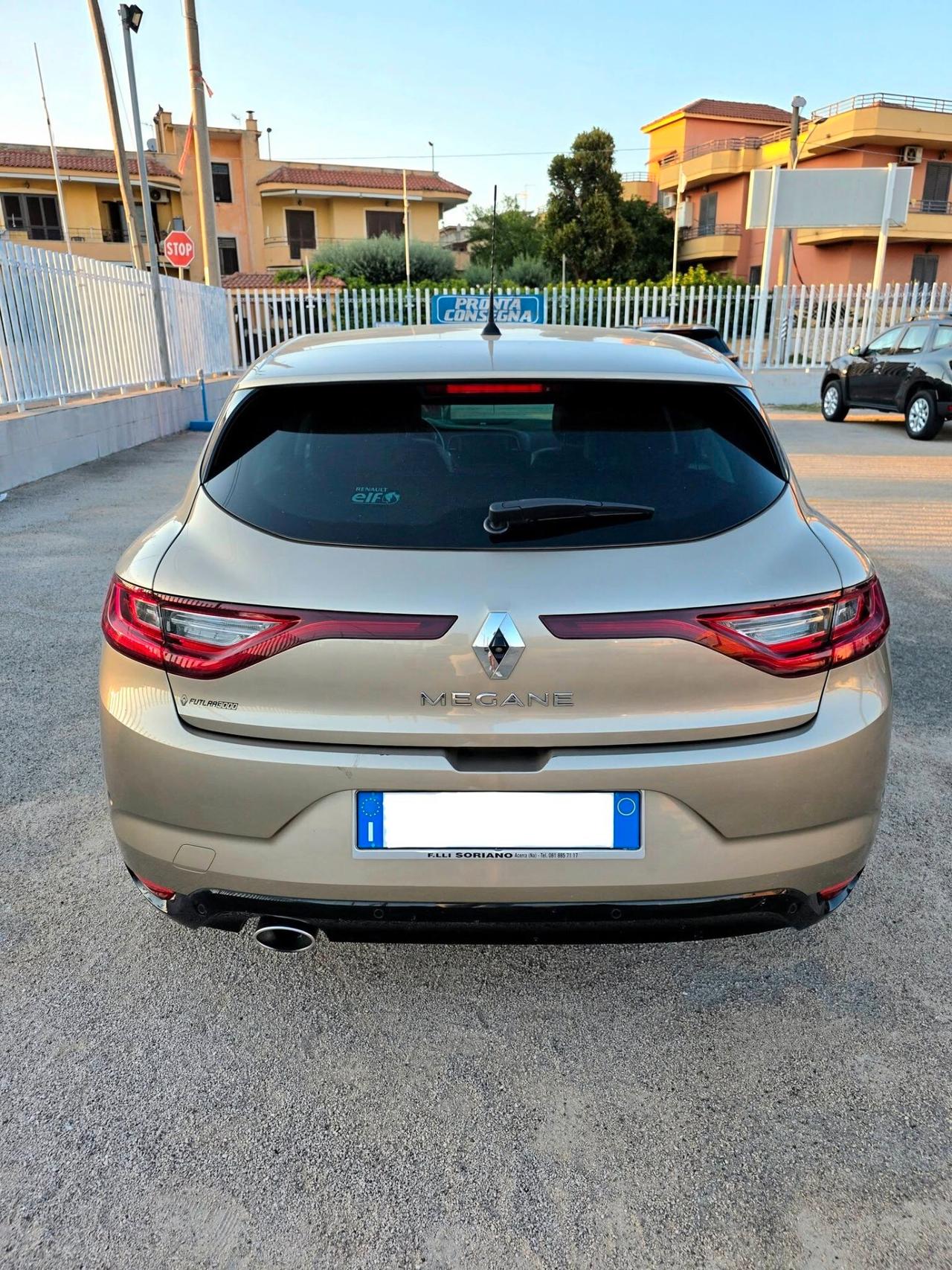 Renault Megane Mégane dCi 8V 110 CV EDC Energy Bose
