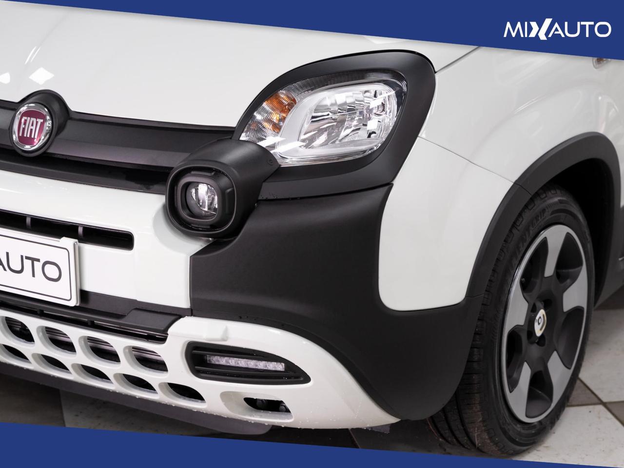 Fiat Panda Pandina Cross 1.0 Firefly Hybrid S&S 70CV