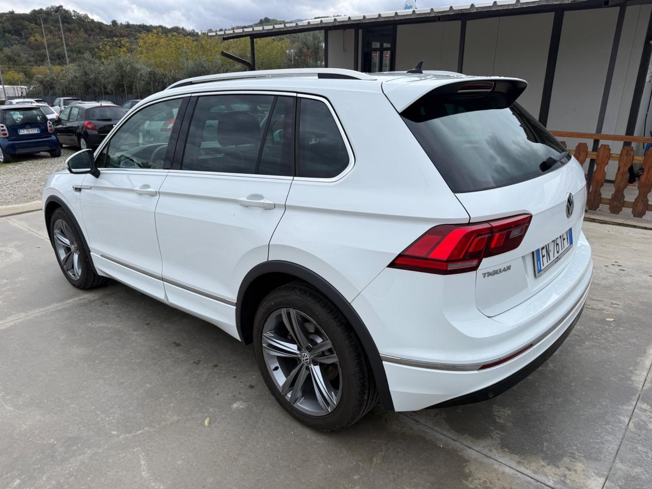 Volkswagen Tiguan 1.6 TDI 116cv R LINE