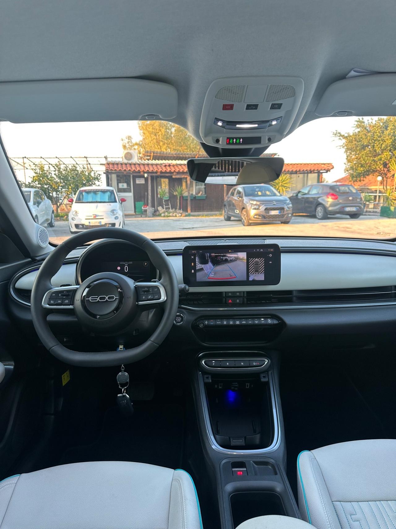 Fiat 600 Hybrid 100 CV DCT MHEV La Prima