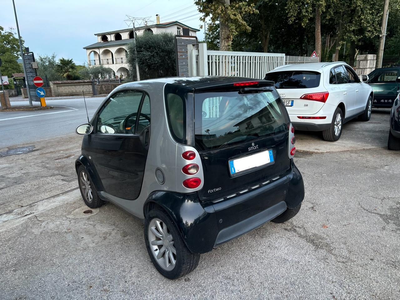 Smart ForTwo 700 coupé pure (45 kW)