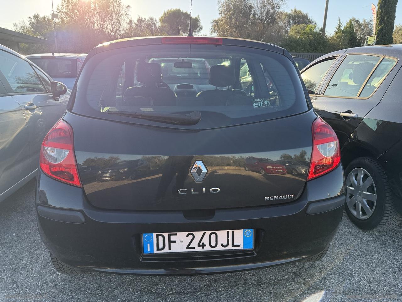 RENAULT Clio 1.2 3p. Luxe