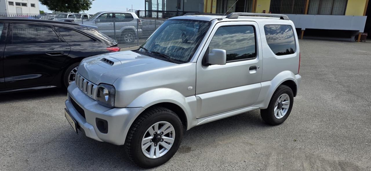 Suzuki Jimny 1.3 cambio automatico VALUTO PERMUTA