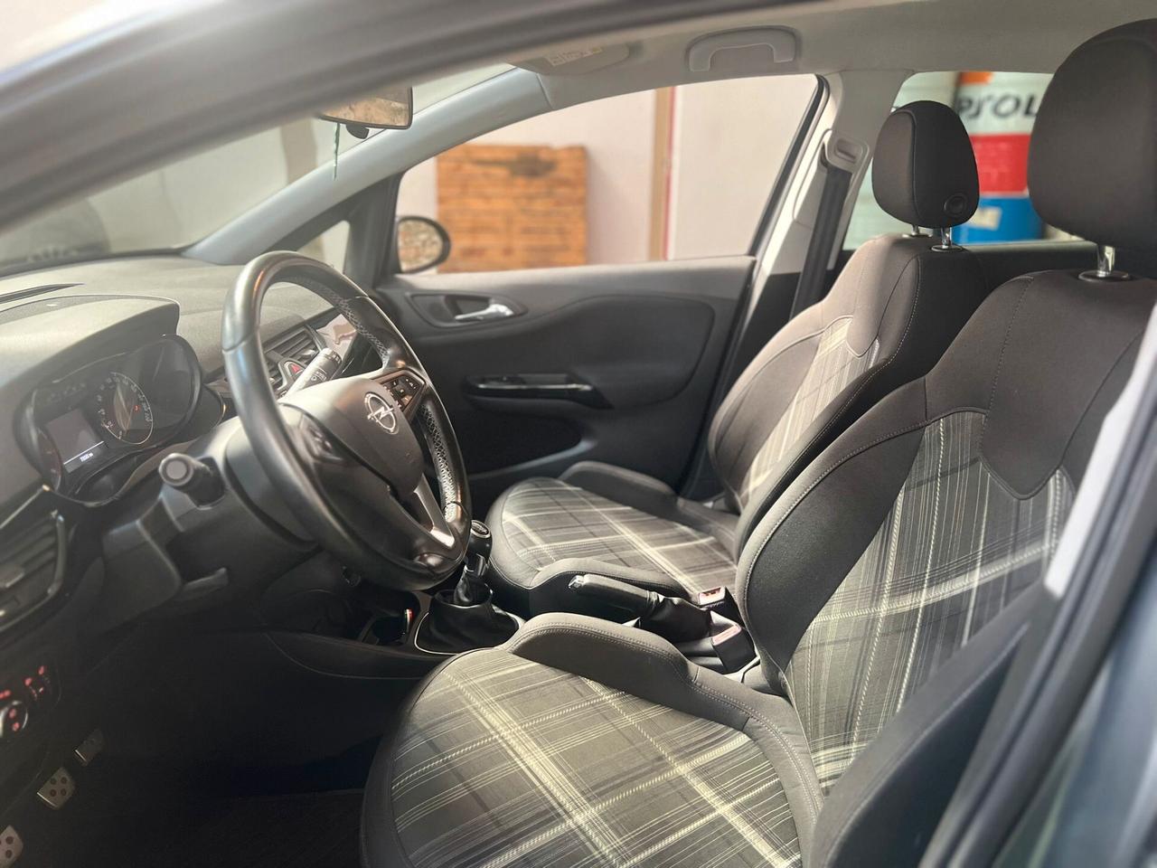Opel Corsa 1.2 5 porte Innovation