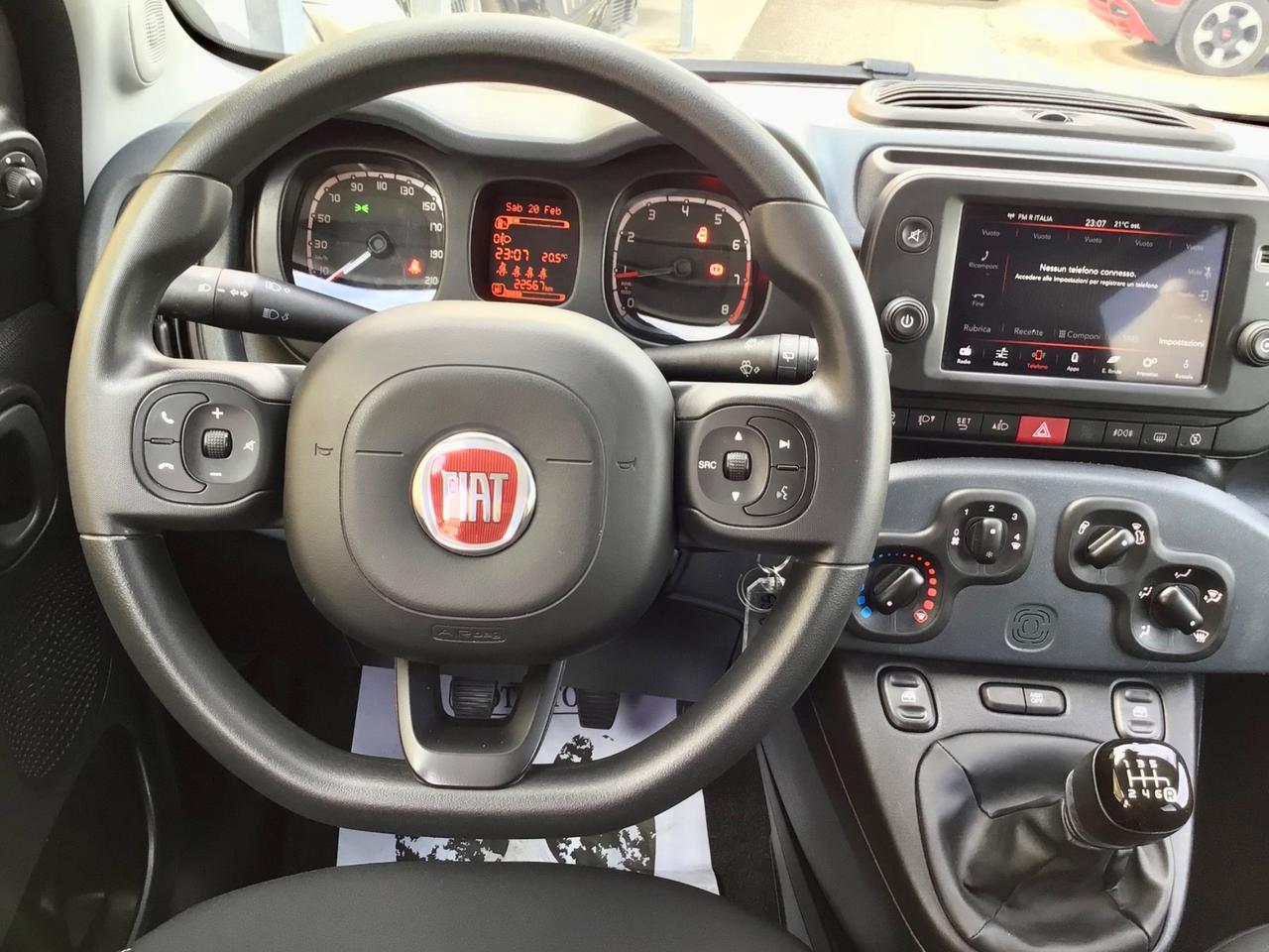 Fiat Panda Cross 1.0 70Cv firefly hybrid 5 Posti