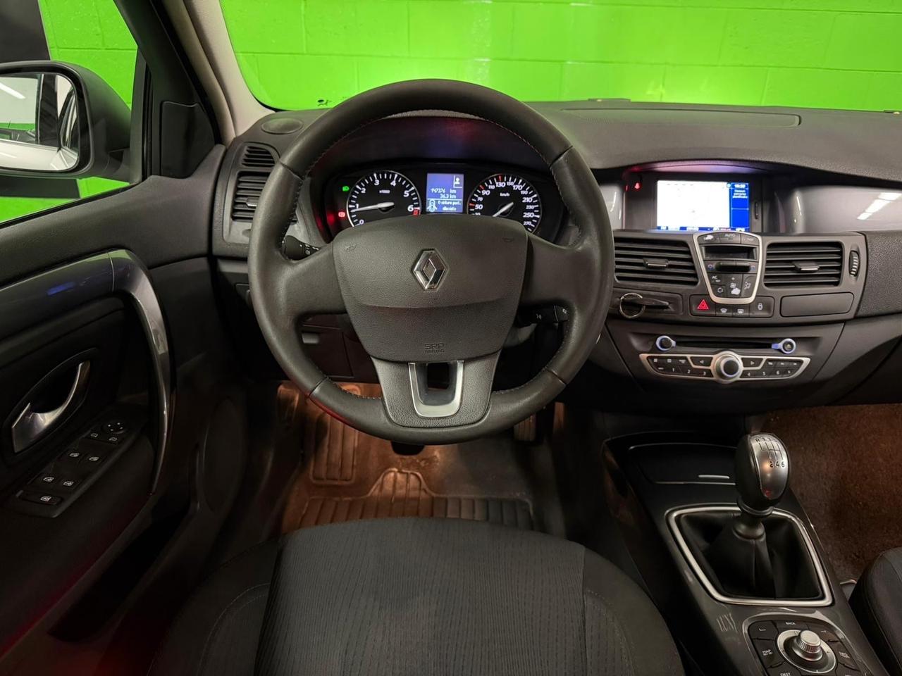 Renault Laguna 2.0 16V SporTour Nav