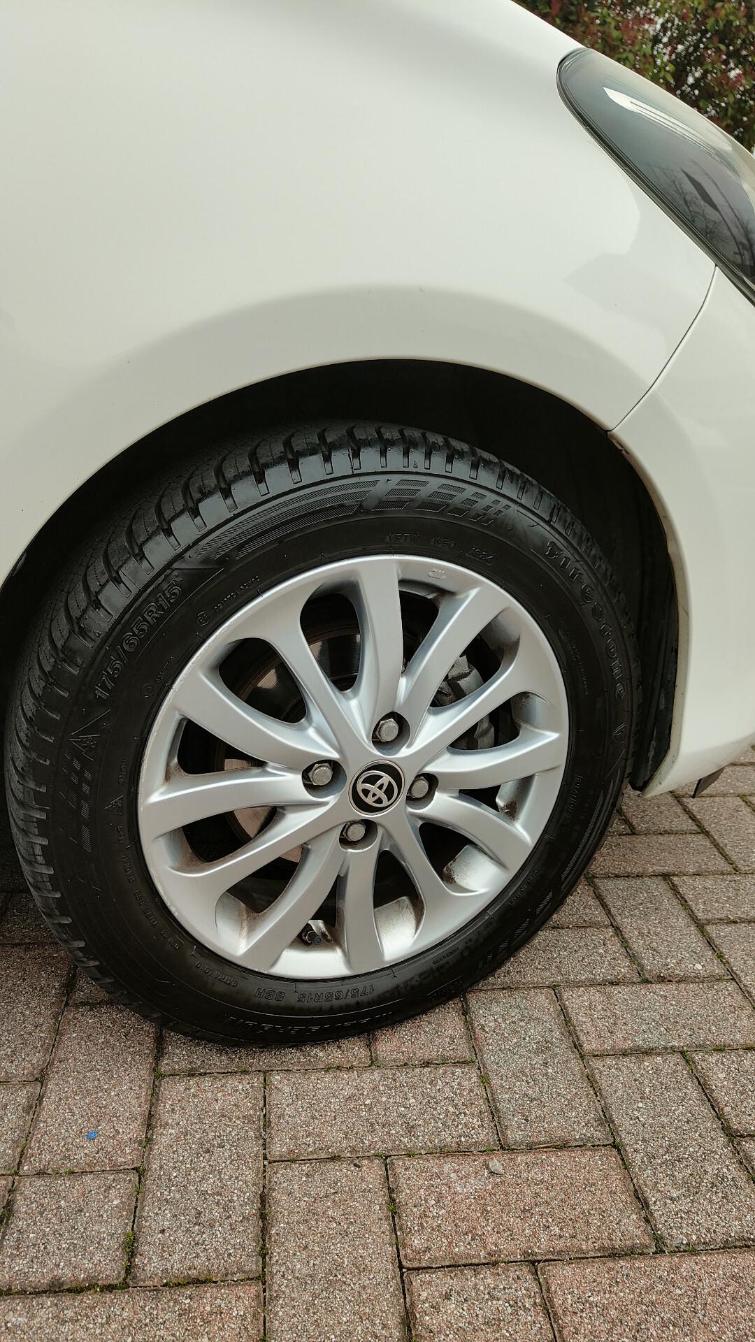 Toyota Yaris 1.0 OK NEO PATENTATI STUPENDA