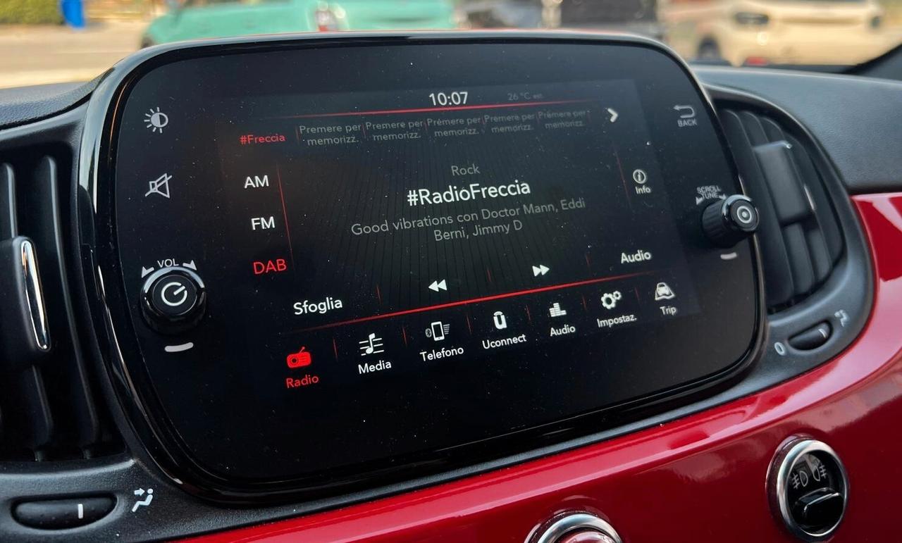Fiat 500 1.0 Hybrid Red 70CV