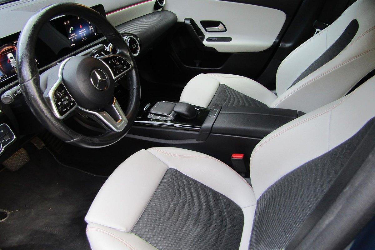 MERCEDES A 180 Automatic Business