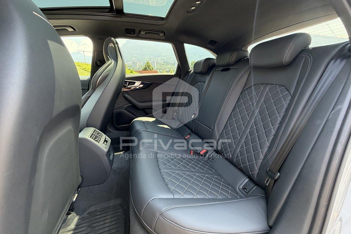 AUDI A4 Avant 40 TDI quattro S tronic S line edition