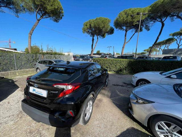 TOYOTA C-HR 1.8 BUSINESS,CRUISECONTROL,SAFETYPACK,BT,CLIMAUTO.