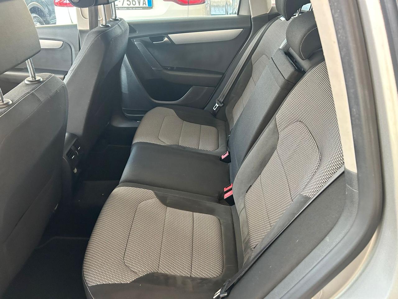 VW Passat Alltrack 2.0 TDI DSG 4motion 2012