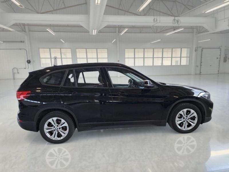 BMW X1 XDRIVE 25E BUSINESS ADVANTAGE AUTOMATICO SUV