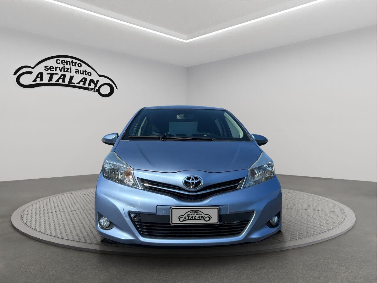 TOYOTA - Yaris - 1.4 D-4D 5p. Lounge