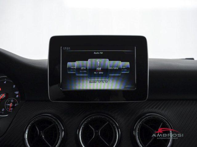 MERCEDES-BENZ GLA 180 180 d Sport