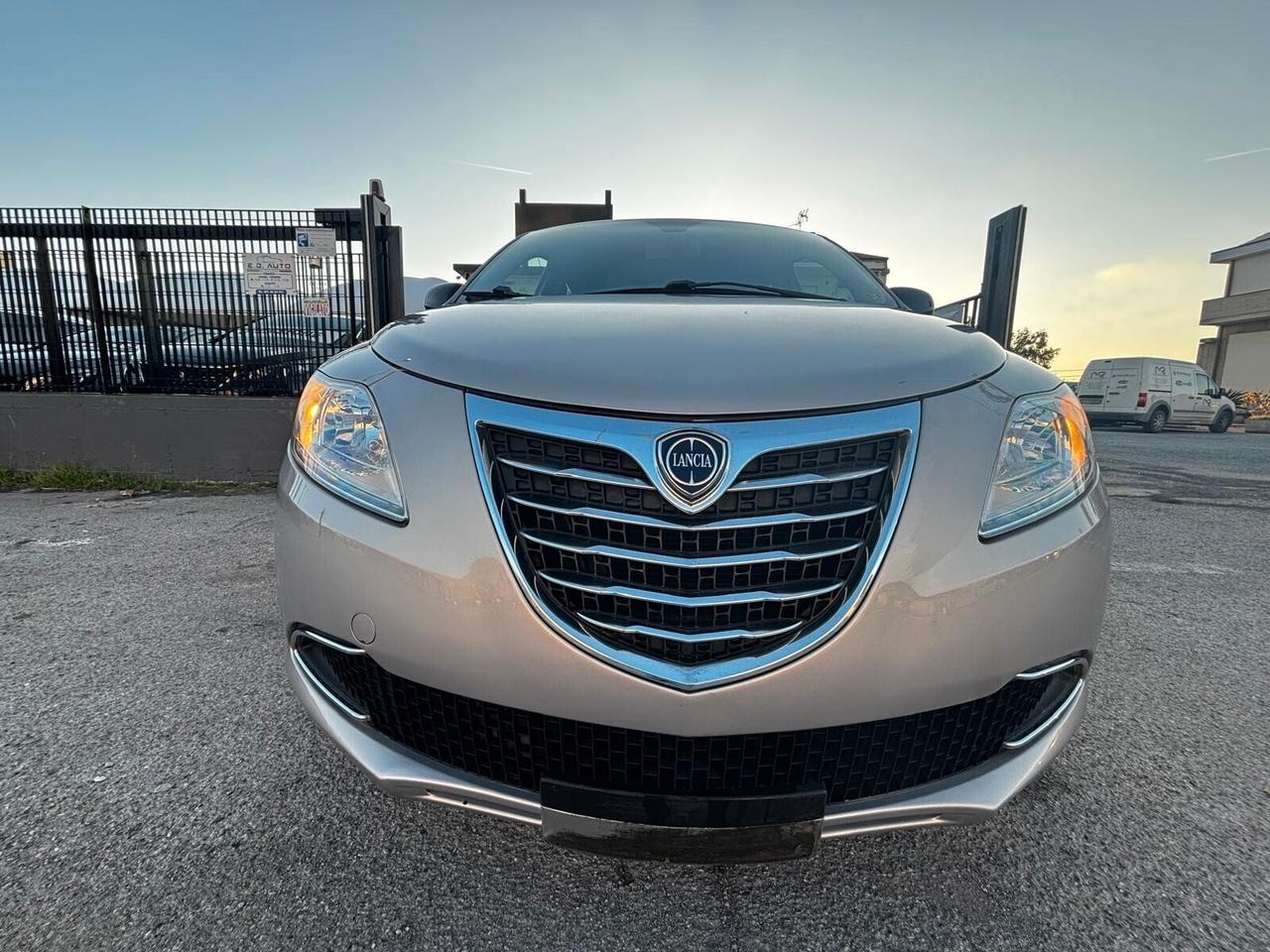 Lancia Ypsilon 1.3 MJT 16V 95 CV 5 porte S&S Gold