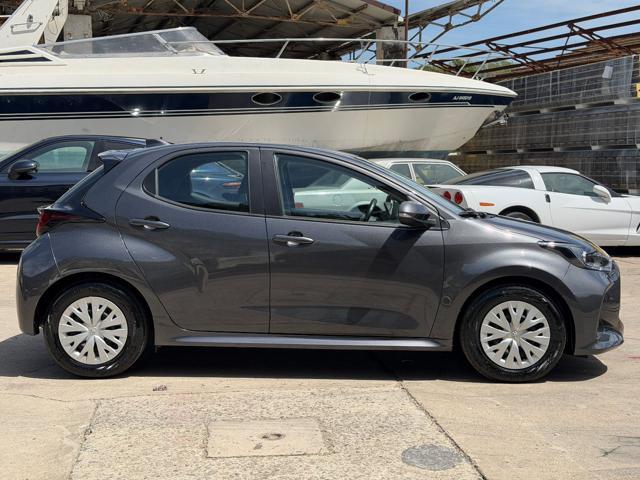 TOYOTA Yaris 1.0 5 porte Business
