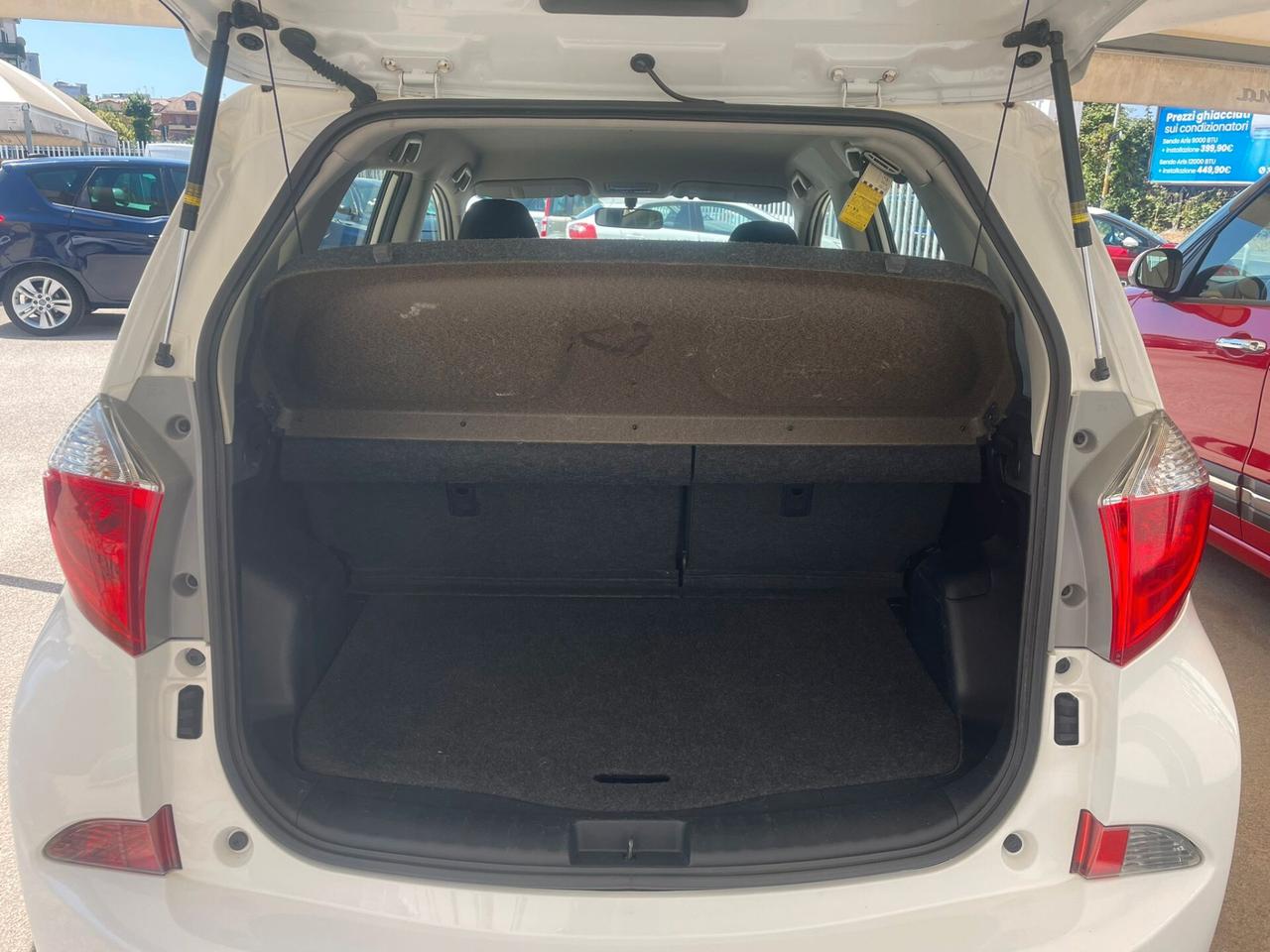 Toyota Verso-S 1.4D MT Active