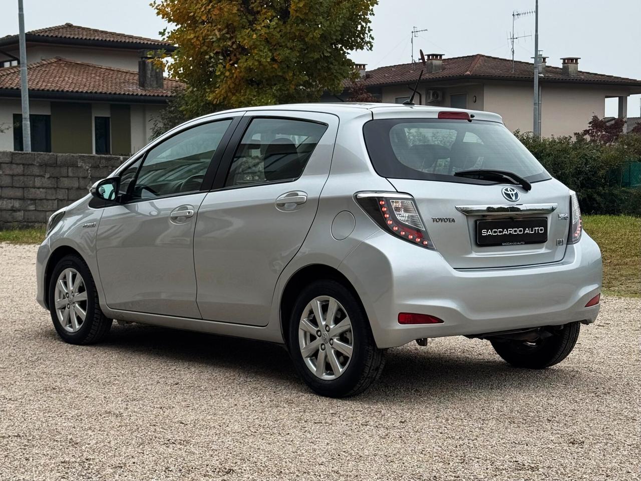 Toyota Yaris 5p 1.5h Hybrid 74cv Lounge+ | UNICO PROPRIETARIO