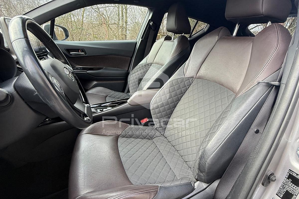 TOYOTA C-HR 1.8 Hybrid E-CVT Lounge
