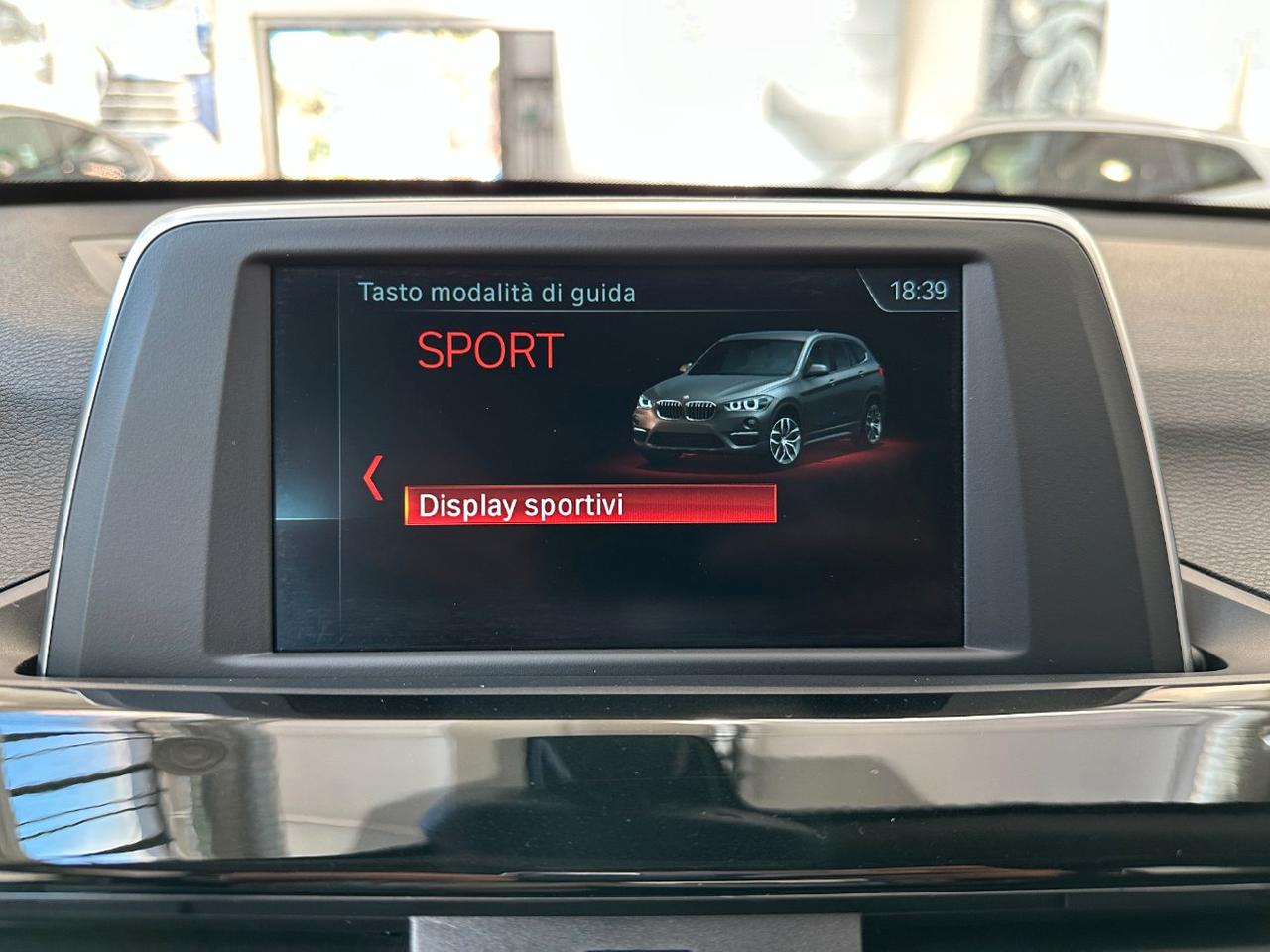 BMW X1 sdrive18i xLine 140cv