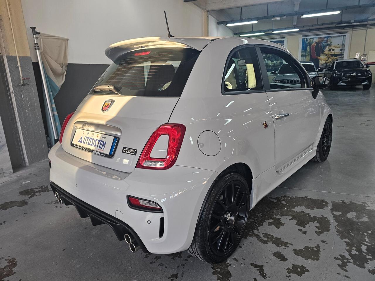 Abarth 595 1.4 Turbo T-Jet 165 CV