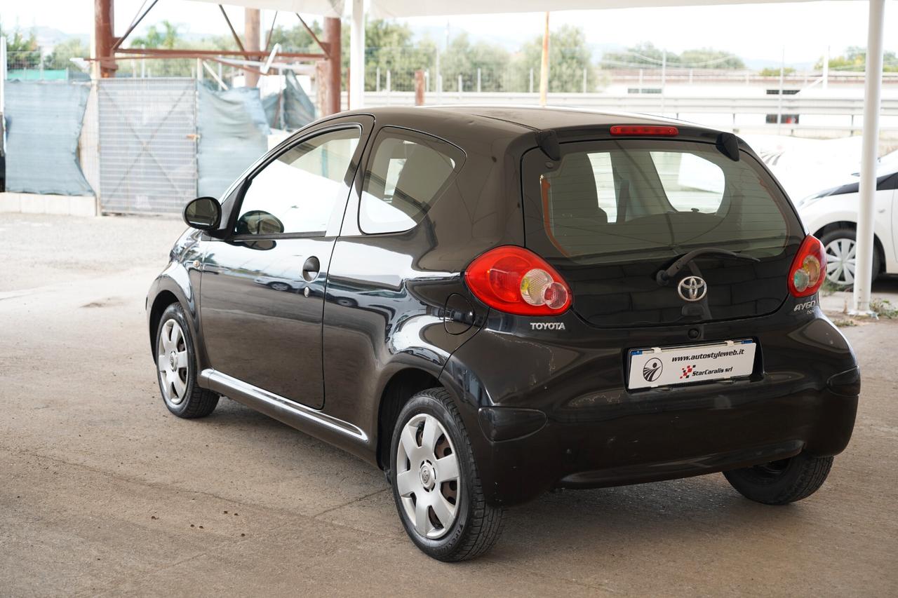 Toyota Aygo 1.0 68 Cv 3p Sol