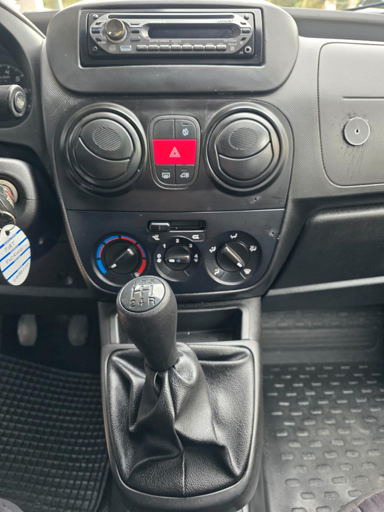 Fiat Fiorino 1.3 MJT 95CV Cargo SX