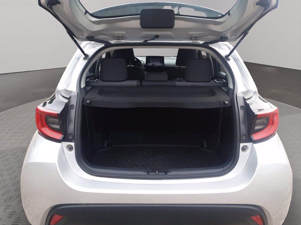 TOYOTA Yaris 1.5h trend del 2021