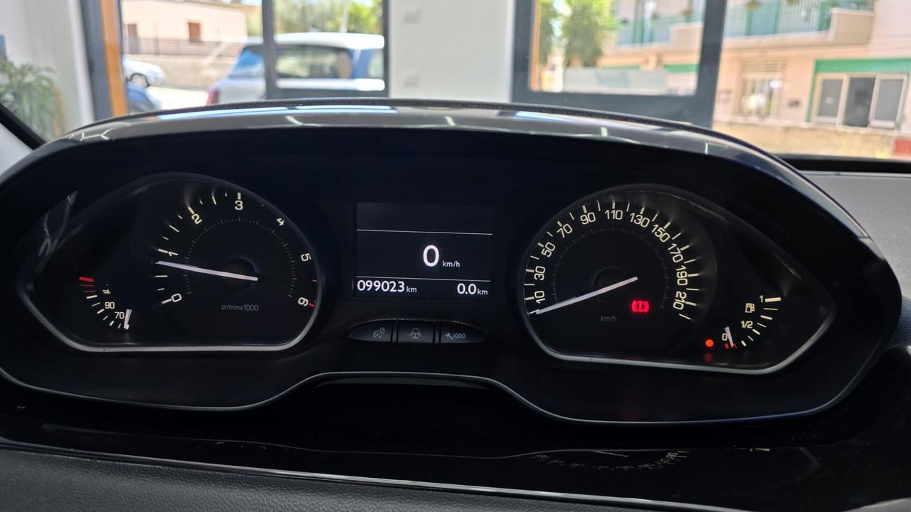 Peugeot 208 1.4 HDi 3 porte Allure