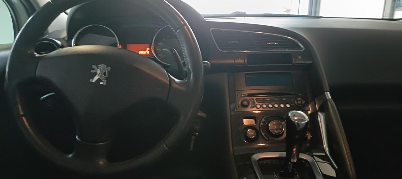Peugeot 3008 1.6 e-HDi 115CV cambio robotizzato Stop&Start Active