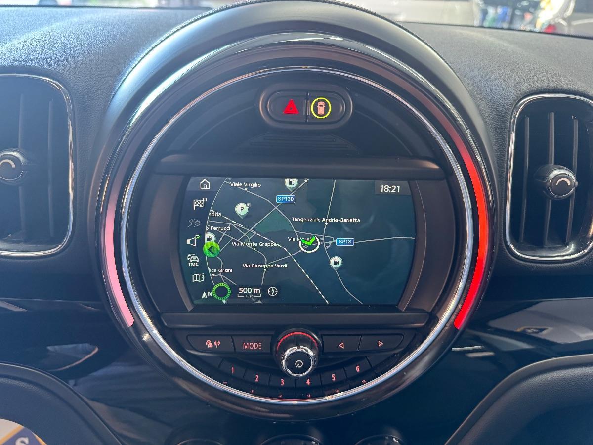 MINI COUNTRYMAN Cooper D Hype aut. TETTO/ NAVI/ LED