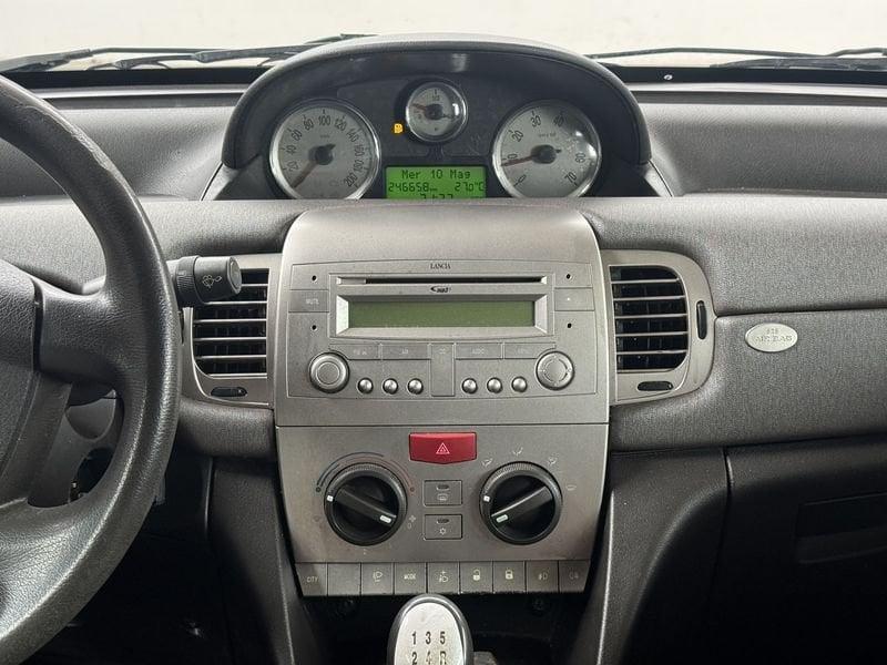 Lancia Ypsilon 1.2 8v Platino NEOPATENTATI FRIZIONE NUOVA