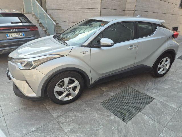 TOYOTA C-HR 1.8 Hybrid E-CVT Active