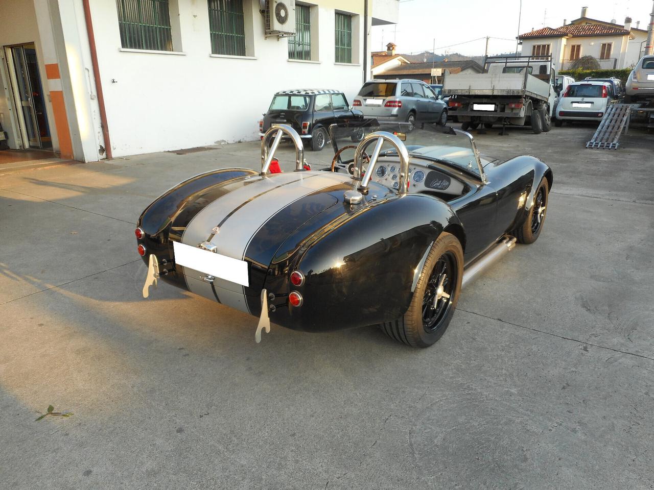 AC Cobra (Gardner Douglas GD427)