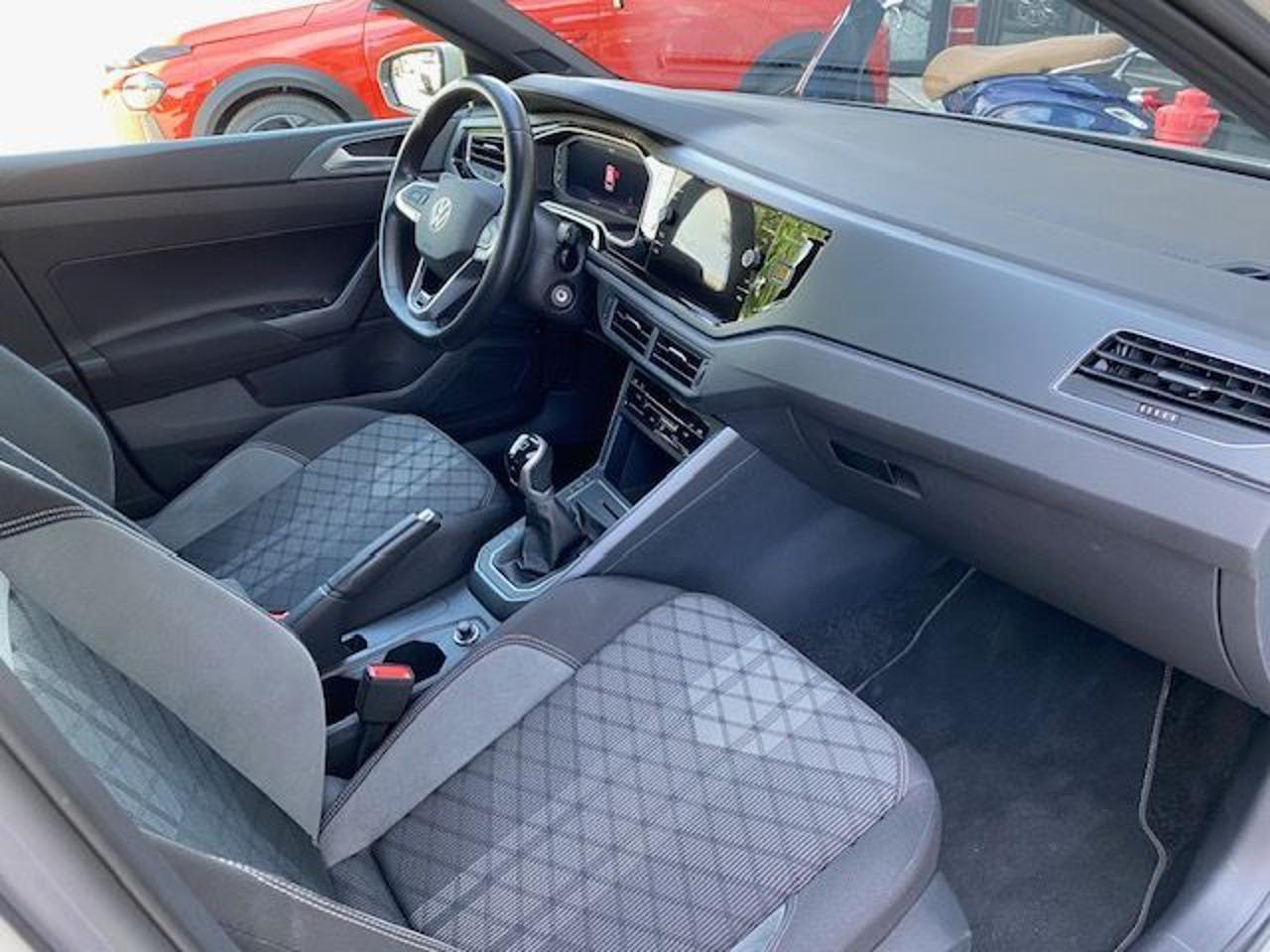 Volkswagen Polo 1.0 TSI R-Line tech pack IQ Led Occasione!