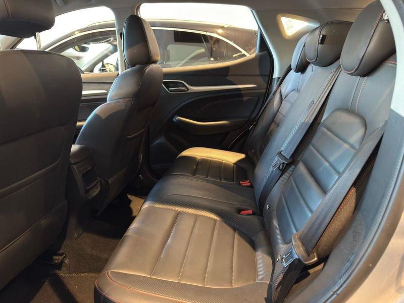 MG ZS 1.0T-GDI aut. Luxury