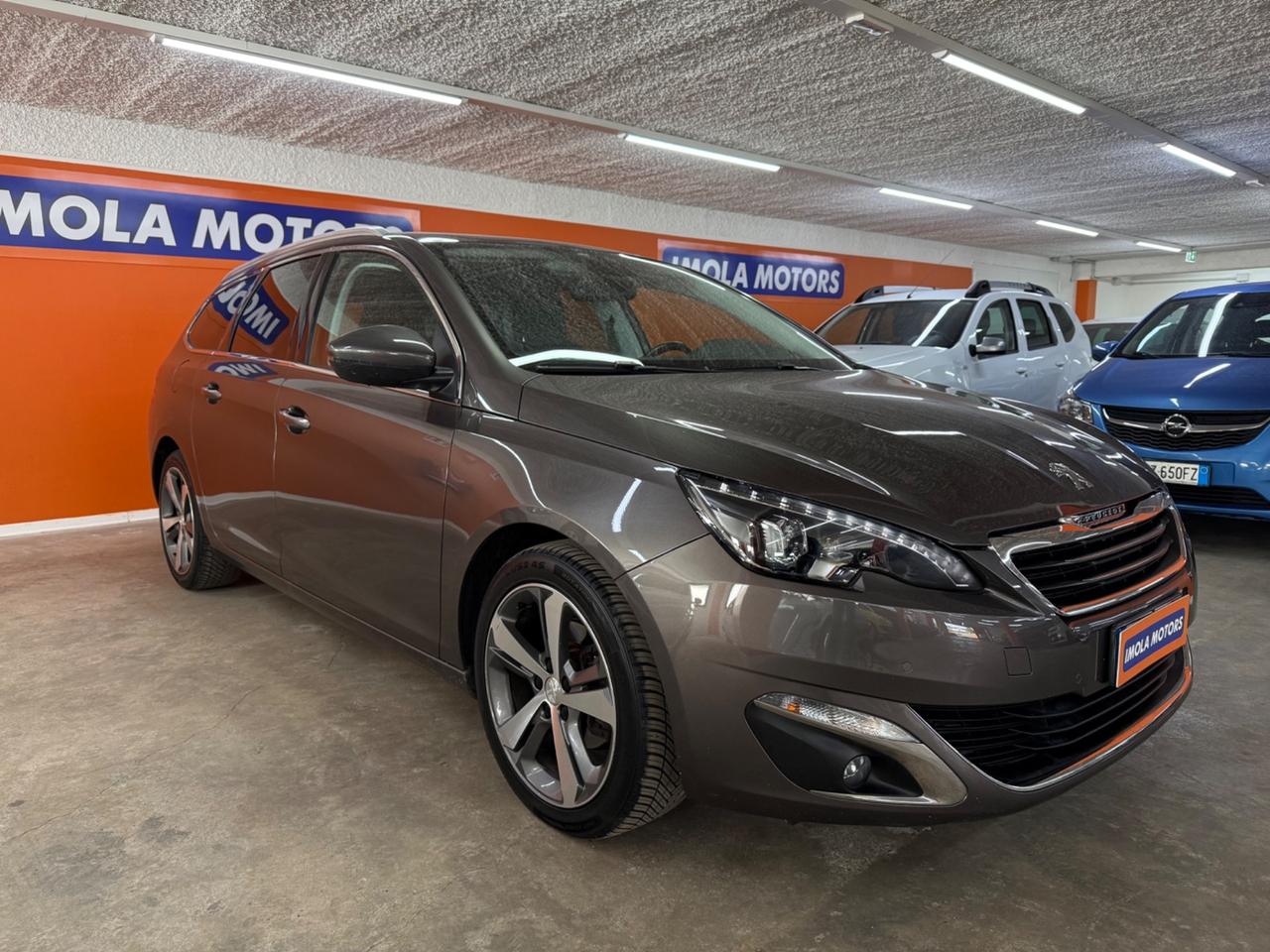 Peugeot 308 BlueHDi SW Allure Tetto Panoramico