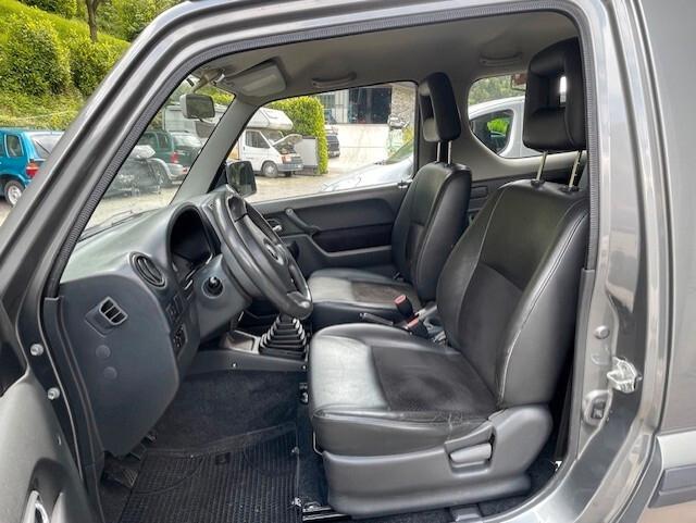Suzuki Jimny 1.3i 16V cat 4WD JLX Più