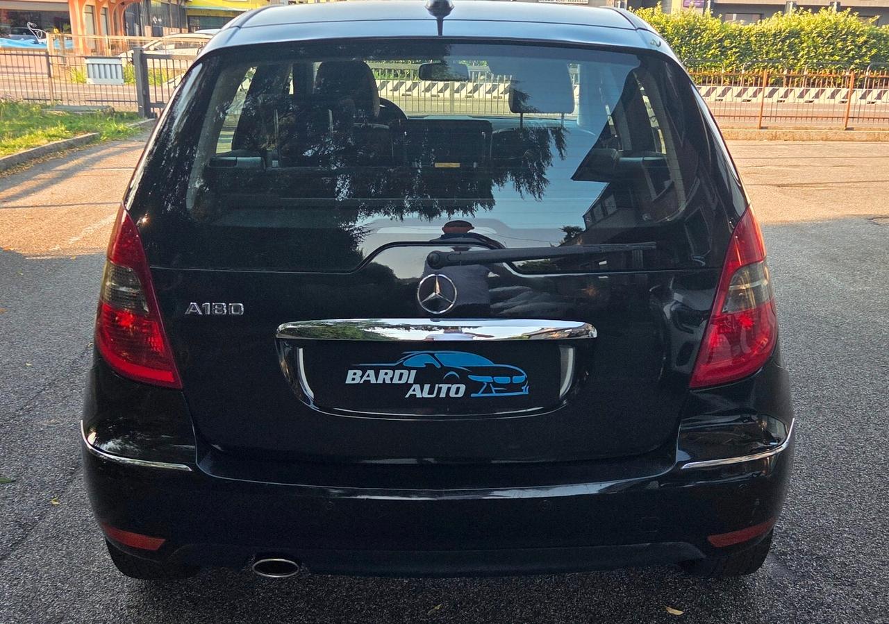 Mercedes-benz A 180 BlueEFFICIENCY Avantgarde