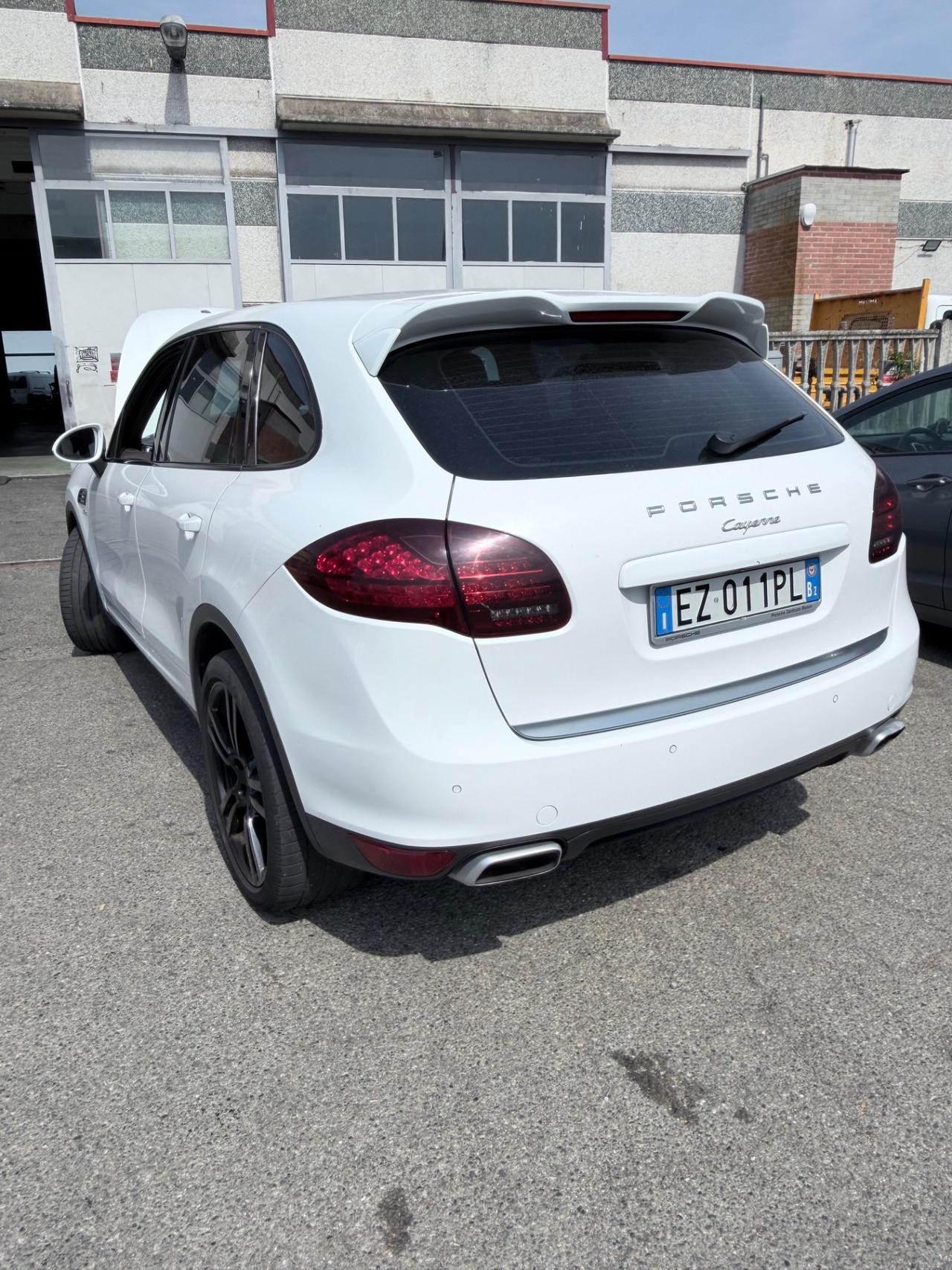 Porsche Cayenne 3.0 Diesel MOTORE FUSO