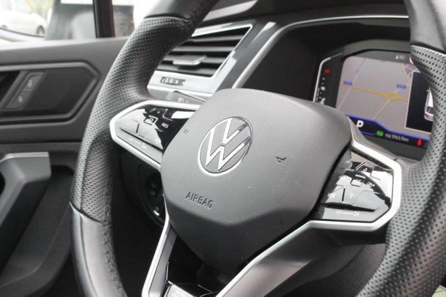 VOLKSWAGEN Tiguan 1.5 TSI 150CV DSG IQ.LIGHT R-Line Unicoprop.