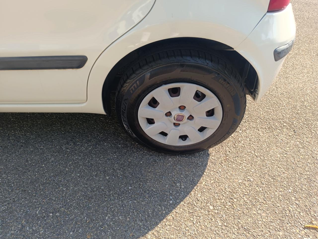 Fiat Panda 1.2 Dynamic SOLAMENTE 112.000 KM