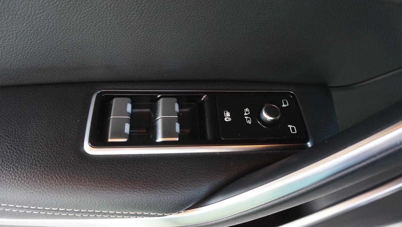Jaguar F-Pace 2.0d i4 mhev R-Dynamic S awd 204cv auto