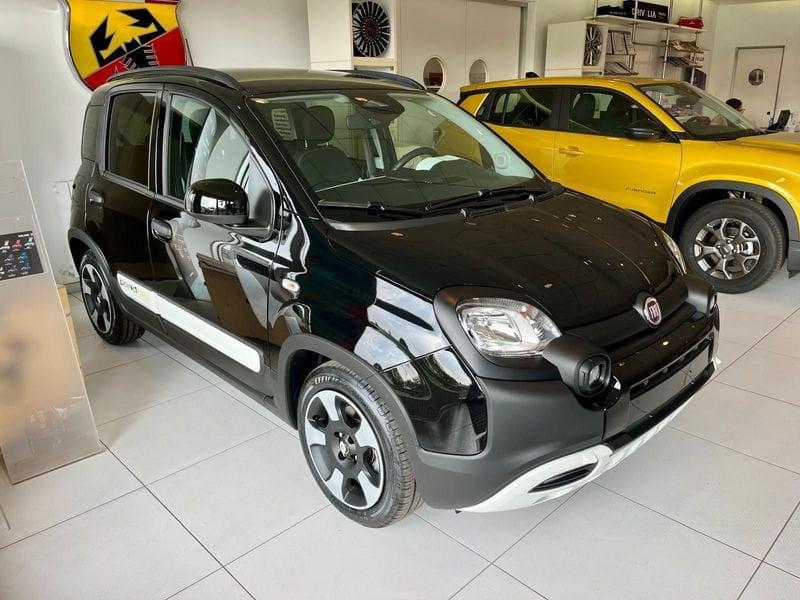 FIAT Pandina 1.0 FireFly 70cv S&S Hybrid Cross